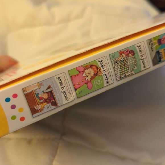 Junie B. Jones vintage 90s box set of 4 books - Picture 8 of 8